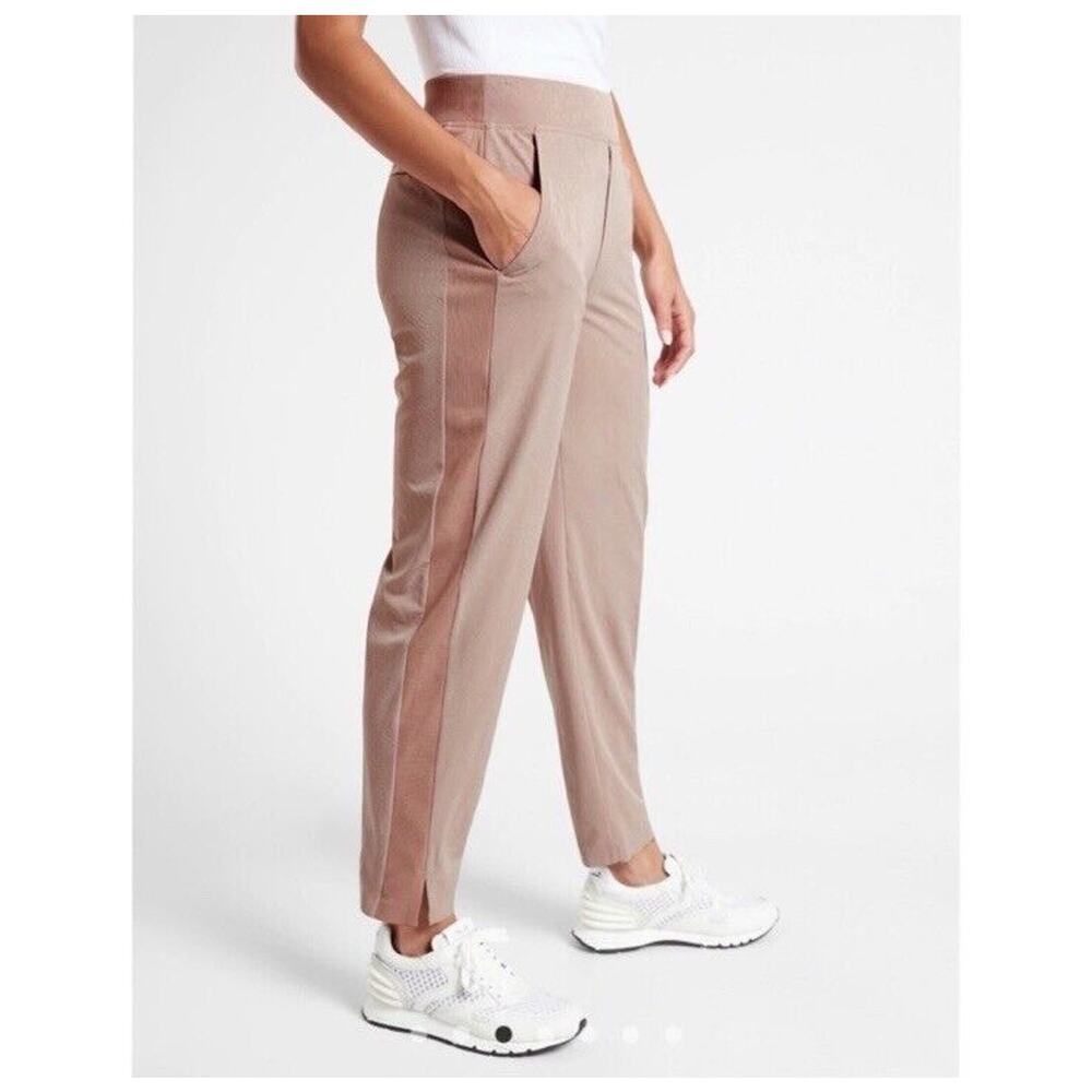 NWT Athleta Brooklyn Textured Ankle Pants 16 Blush Latte Pink Casual Travel